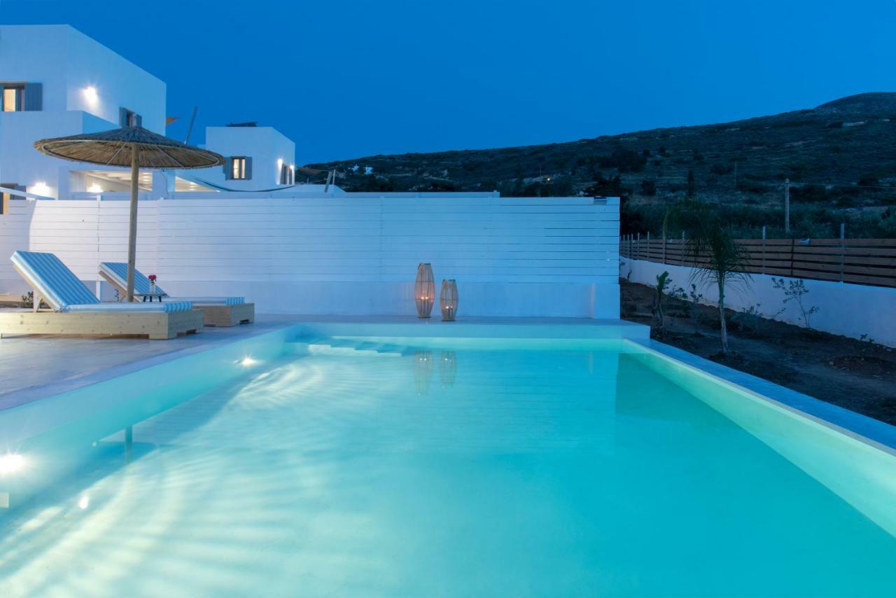 Paros Elitas Villas Exteriér fotografie