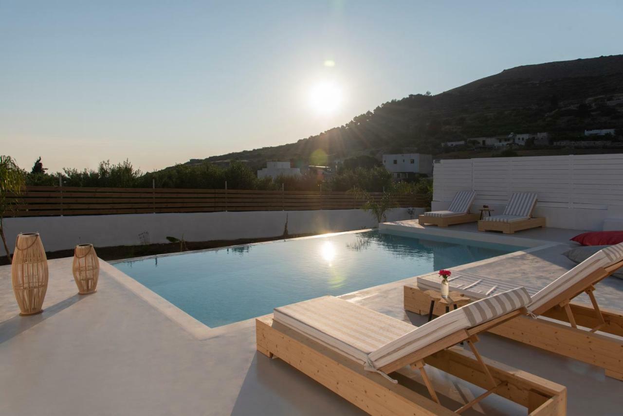 Paros Elitas Villas Exteriér fotografie
