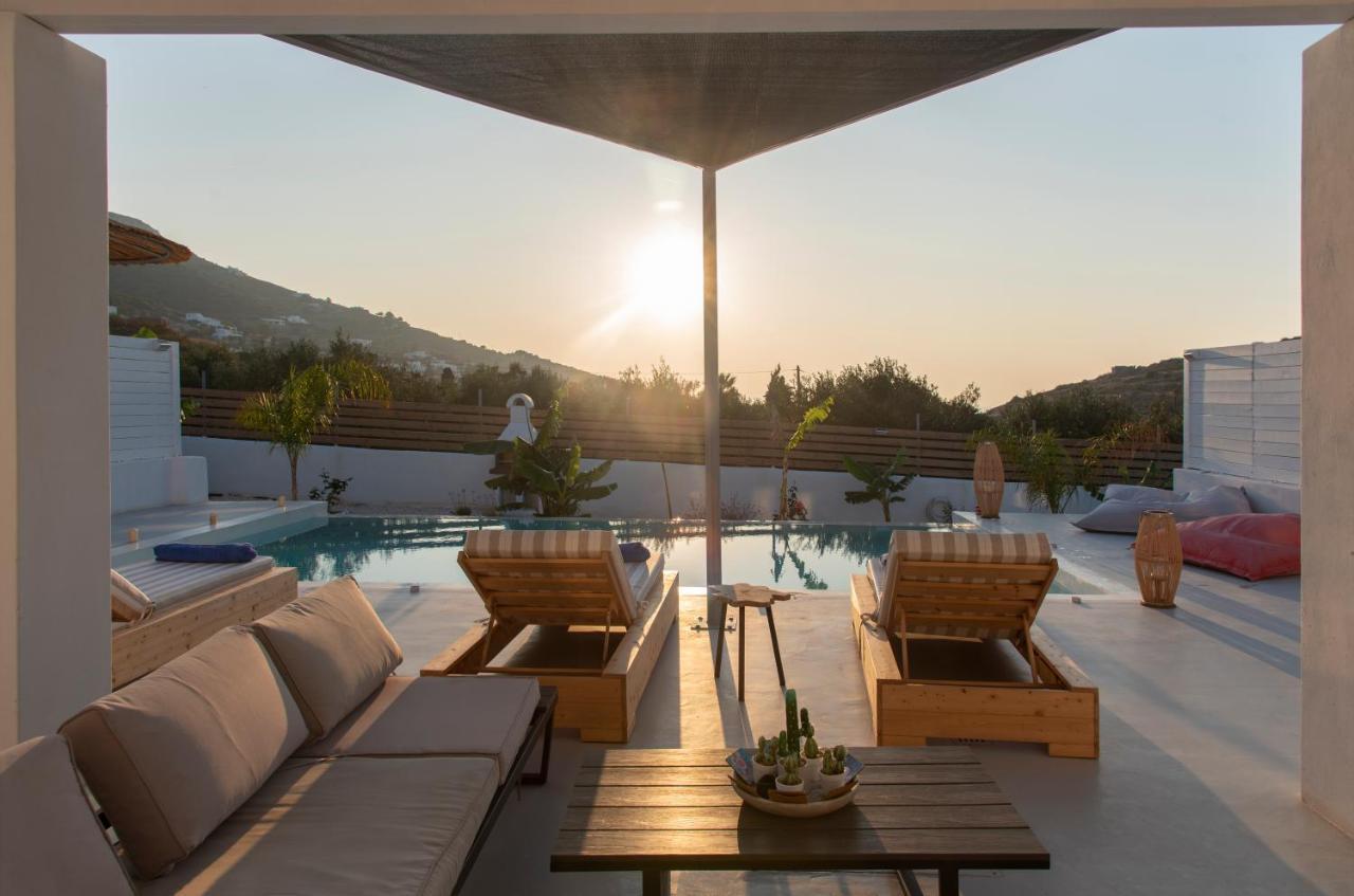 Paros Elitas Villas Exteriér fotografie
