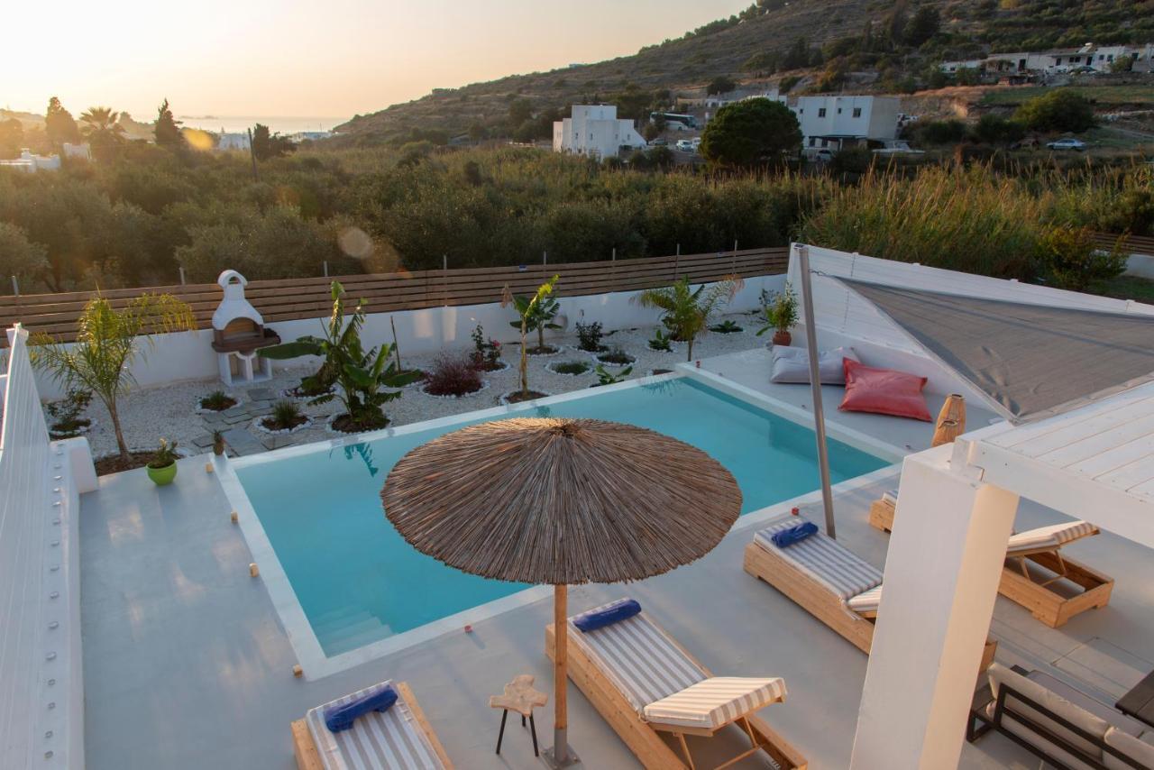 Paros Elitas Villas Exteriér fotografie