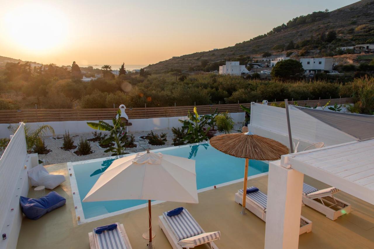 Paros Elitas Villas Exteriér fotografie